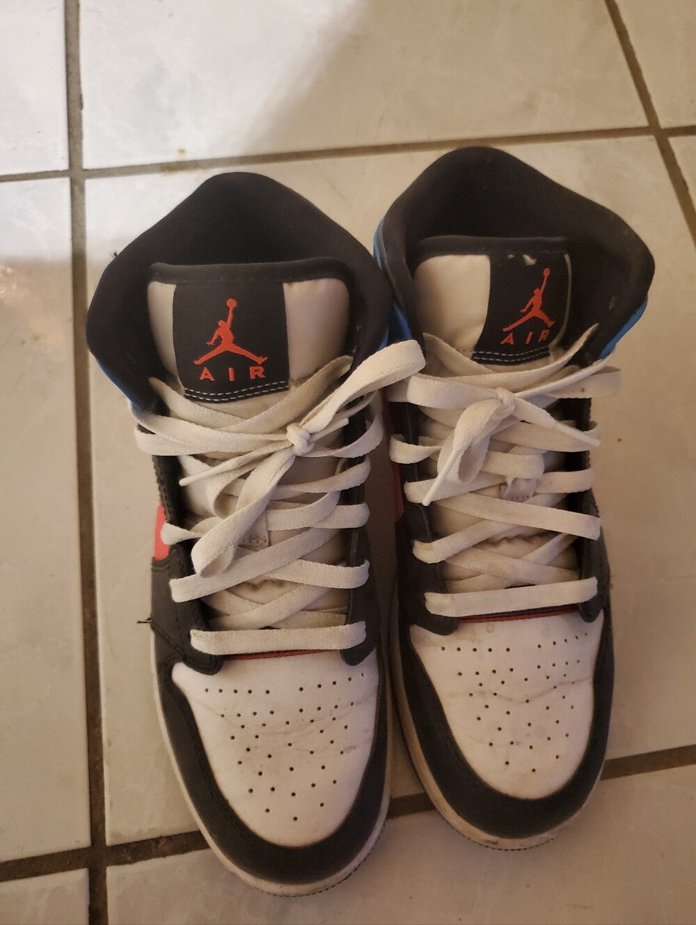 Jordan Air 1 Mid Game Time Gs Black/White-Blue Size: 6.5 Y